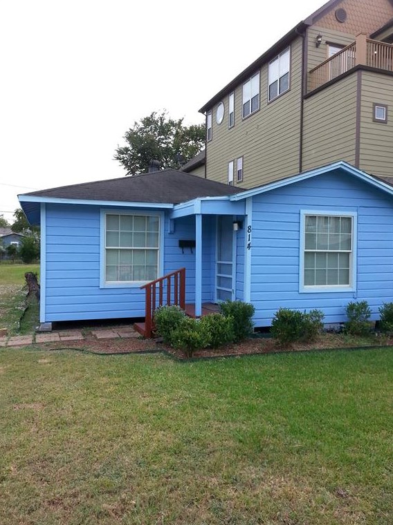 814 17th St, Houston, TX 77008-4417