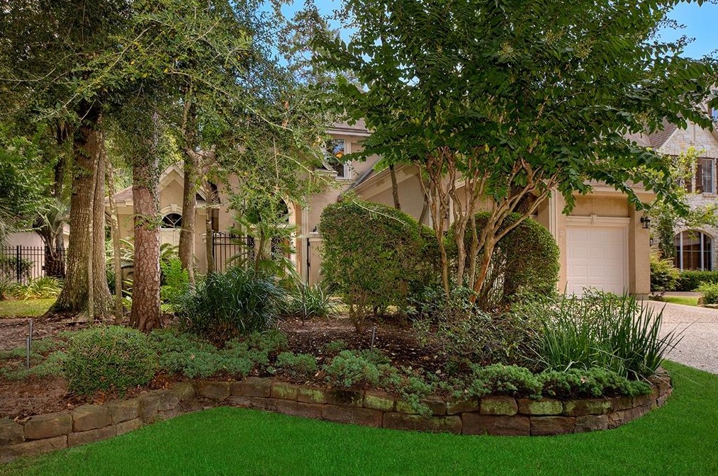 42 Redbud Ridge Pl, Spring, TX 77380-3411