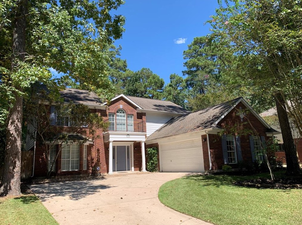 10 Elk Crossing Dr, Spring TX  77381-4327 exterior
