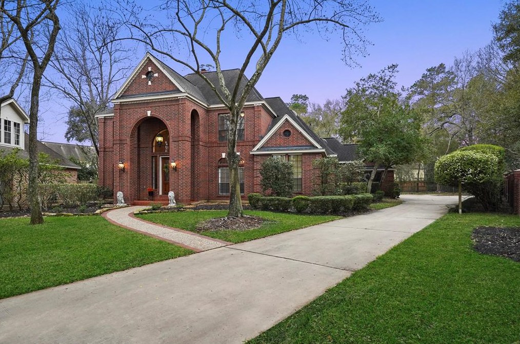 6611 Wimbledon Forest Ct, Spring TX  77379-2922 exterior