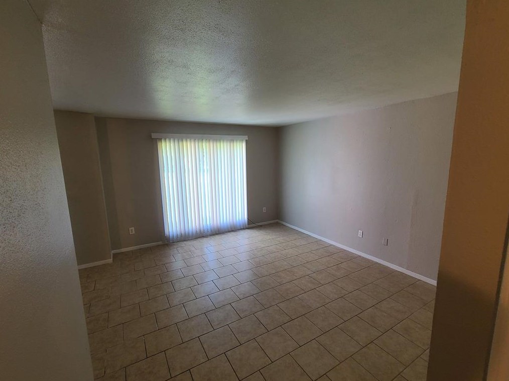 2202 16th Ave N #3, Texas City, TX 77590
