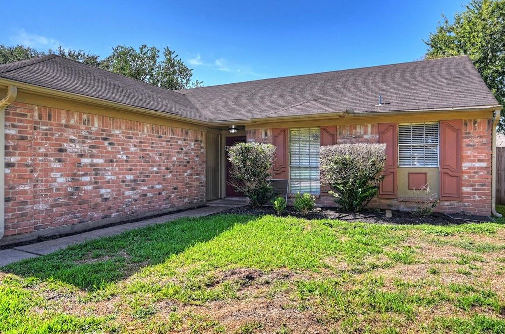4002 Kitchen Hill Ln, Sugar Land, TX 77479