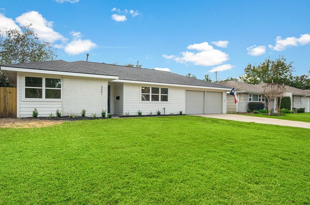 4401 Kinglet St, Houston TX  77035-3025 exterior