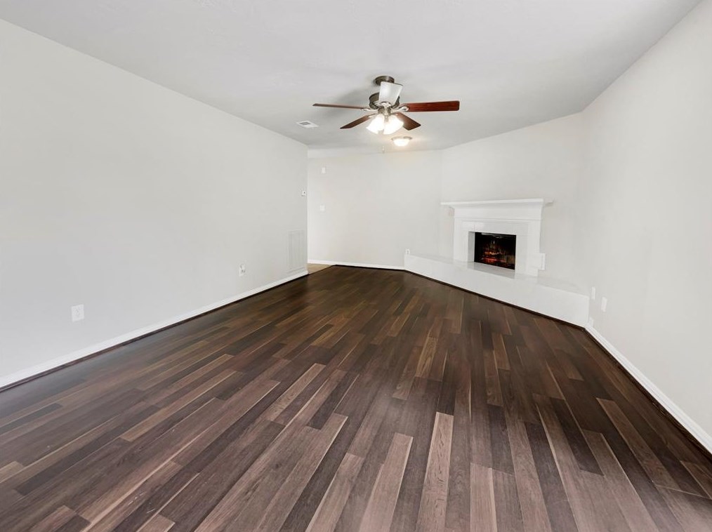 16207 Camino Del Sol Dr, Houston TX  77083-3801 exterior