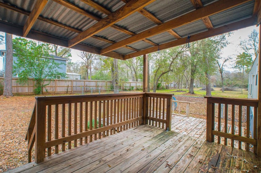 9140 Sharyn Dr, Conroe TX  77384-4629 exterior