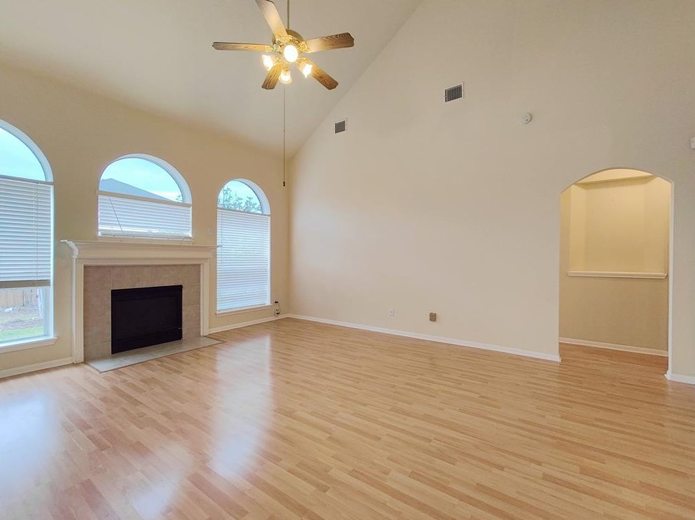 2715 Sunnycreek Ln, Pearland, TX 77584