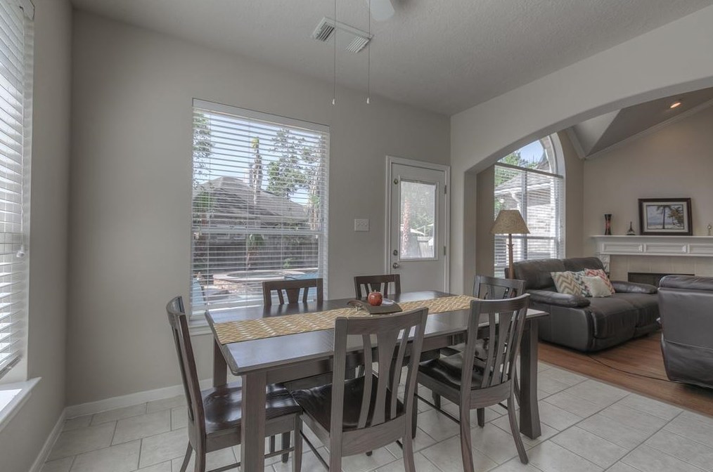 135 Archwyck Cir, Spring TX  77382-2407 exterior