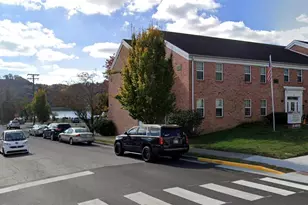 101 W 2nd St, Madison, IN 47250 - Photo 2