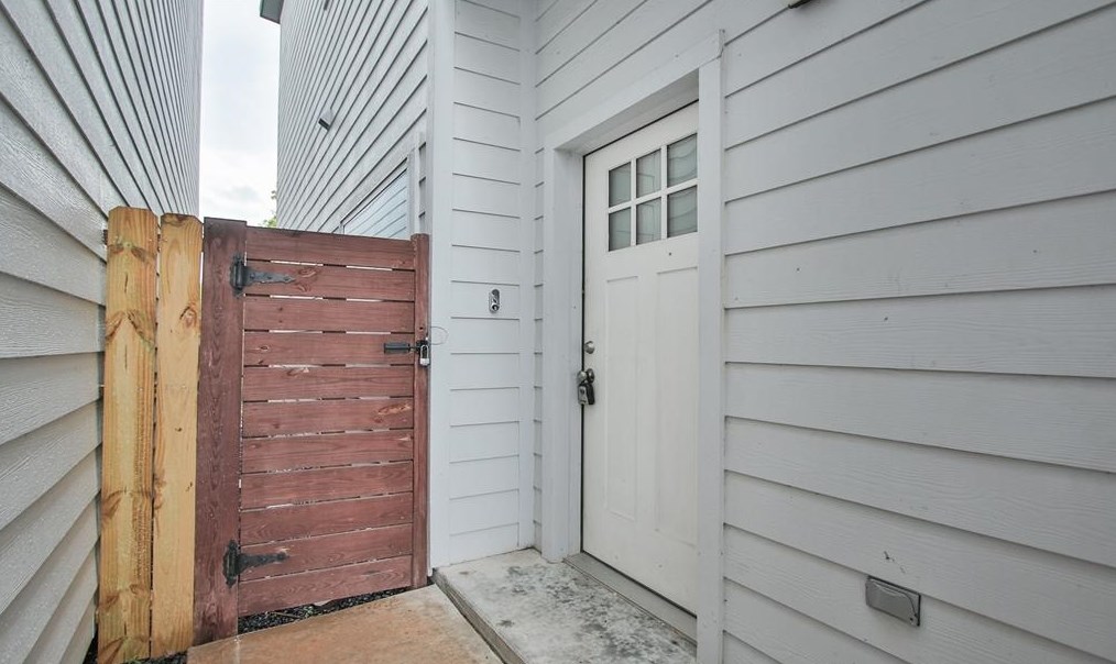 309 E 43rd St #a, Houston, TX 77022