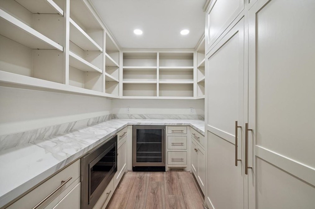 18114 Oakhampton Dr, Houston TX  77084-3261 exterior