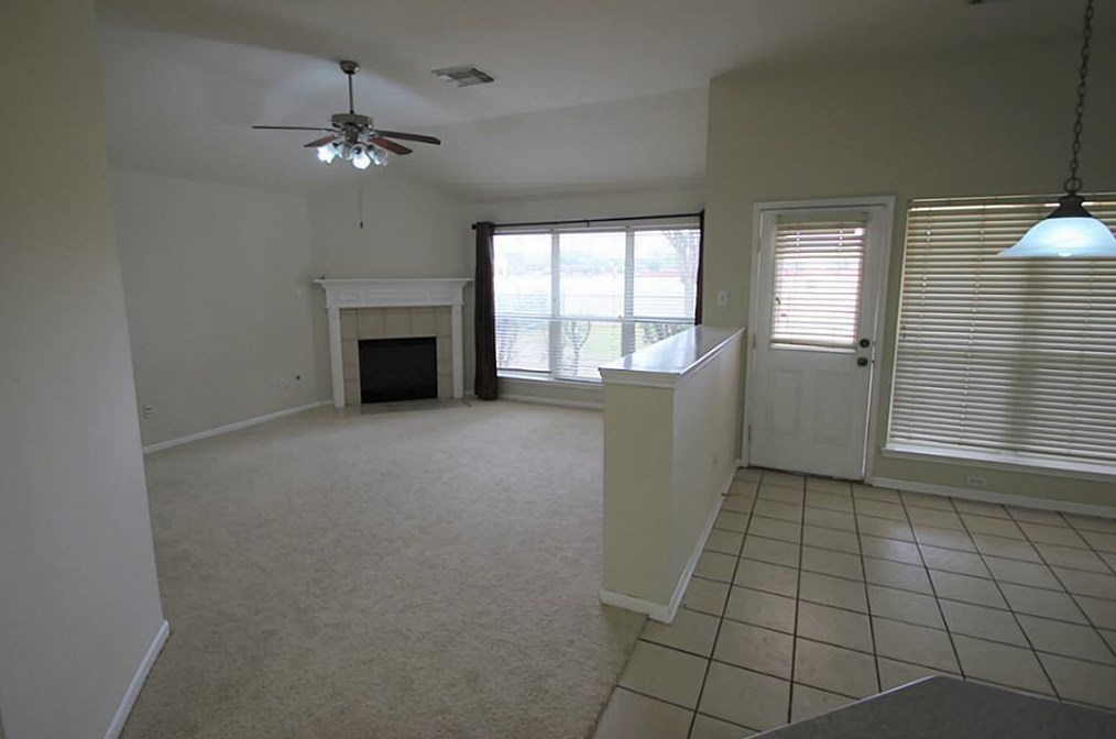 10702 Lyndon Meadows Dr, Houston TX  77095-6668 exterior
