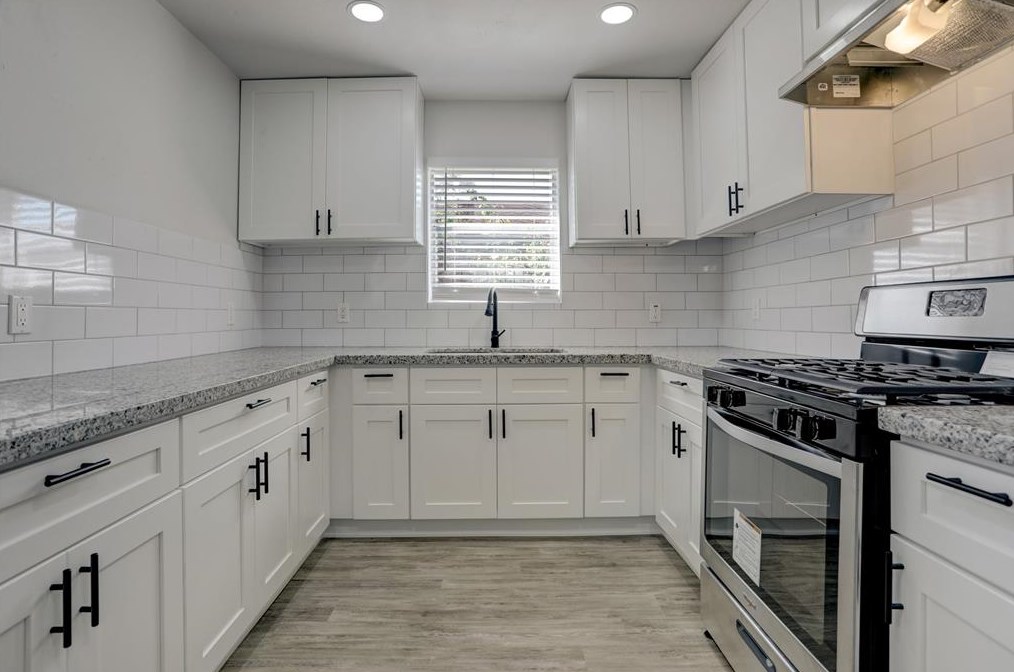 8902 Klondike St, Houston TX  77075-1516 exterior