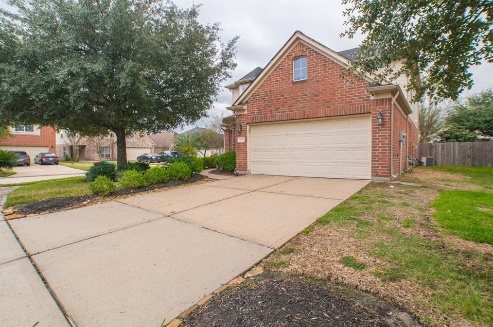22503 Hamlet Park Ct, Spring TX  77373-6582 exterior