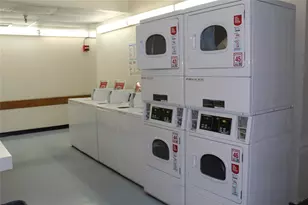 255 S Hill St, Los Angeles, CA 90012 - Photo 24