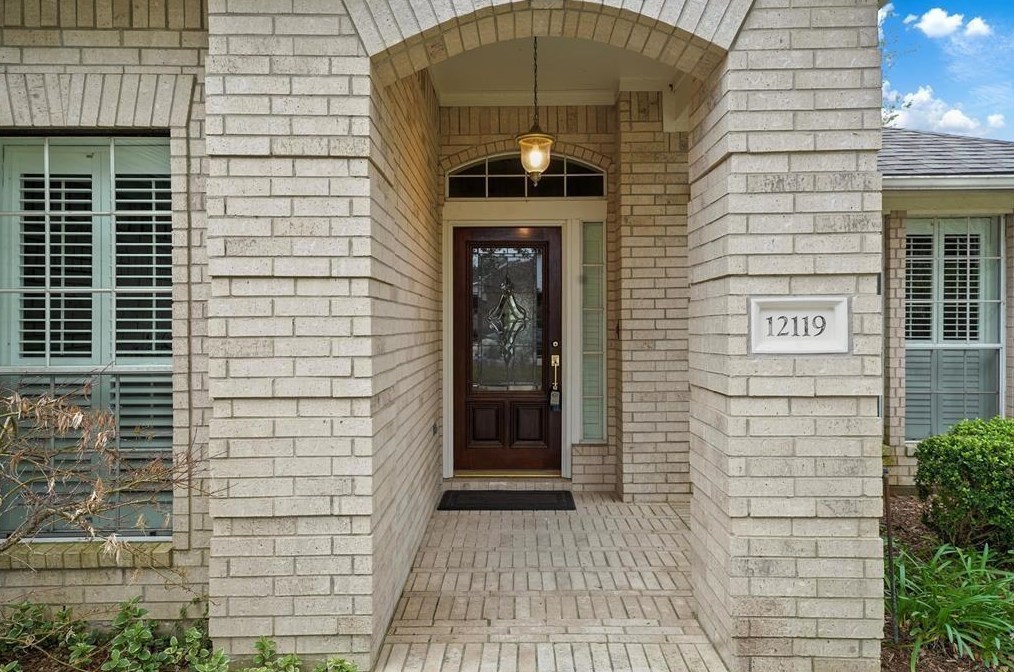 12119 Ember Isles Ln, Houston, TX 77041