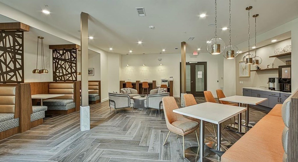2900 N Braeswood Blvd #1414, Houston, TX 77025