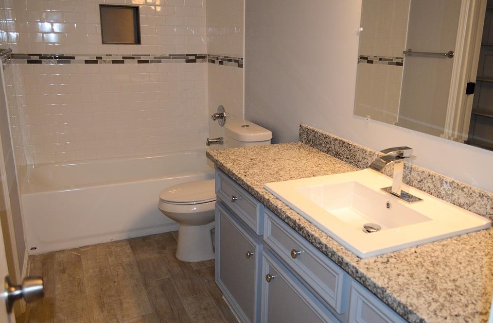 11782 Stonehedge Dr, Conroe, TX 77303