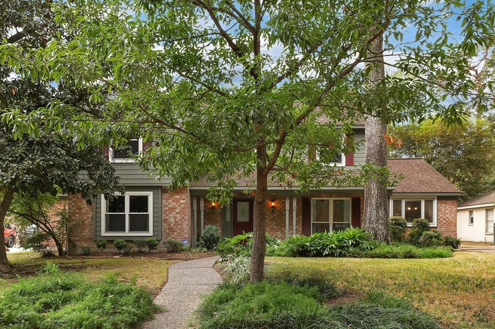 10915 Elmdale Dr, Houston, TX 77070-3342