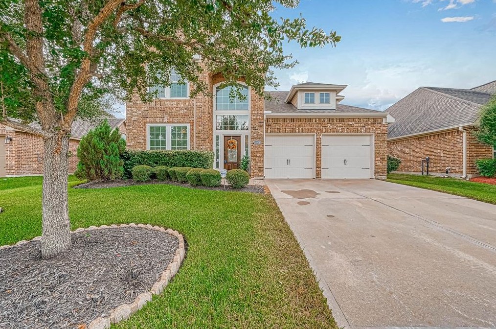 14004 Timber Ridge Dr, Pearland, TX 77584