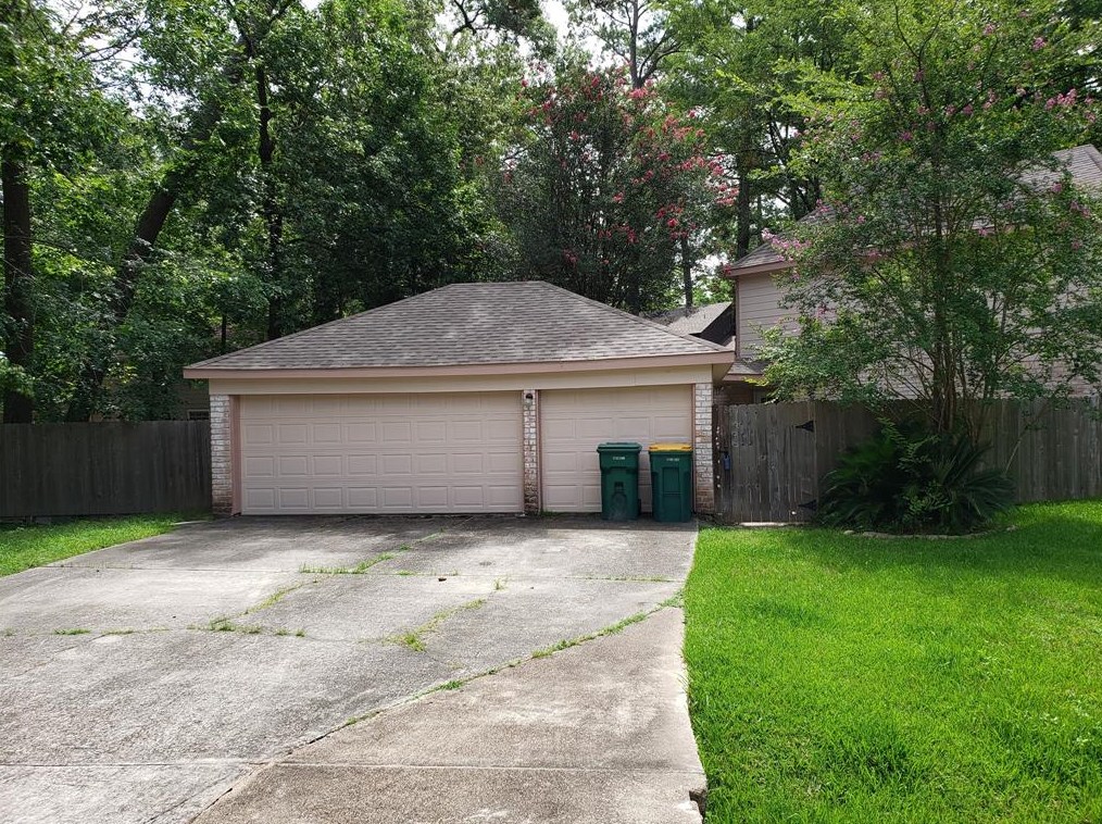1902 Old Field Pl, Spring TX  77380-3344 exterior