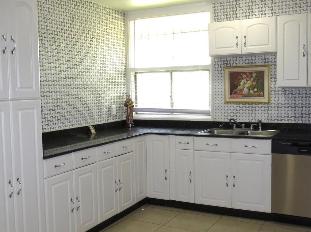 6633 Mobud Dr, Houston TX  77074-6413 exterior