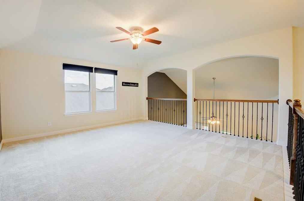 11714 Harristown Dr, Houston TX  77047-2577 exterior