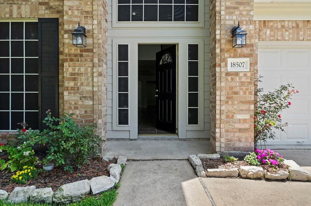 18507 Keystone Oak St, Houston, TX 77084