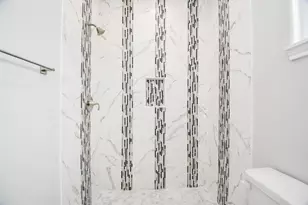 8336 Fountain St, Houston, TX 77051 - Photo 30