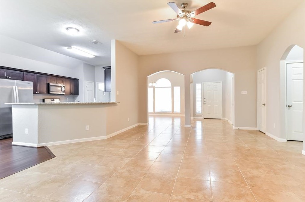 25319 Laurel Green St, Spring TX  77373-1210 exterior