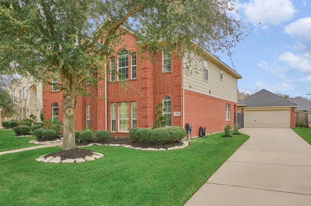 15714 Millstead Ct, Houston, TX 77084-2286
