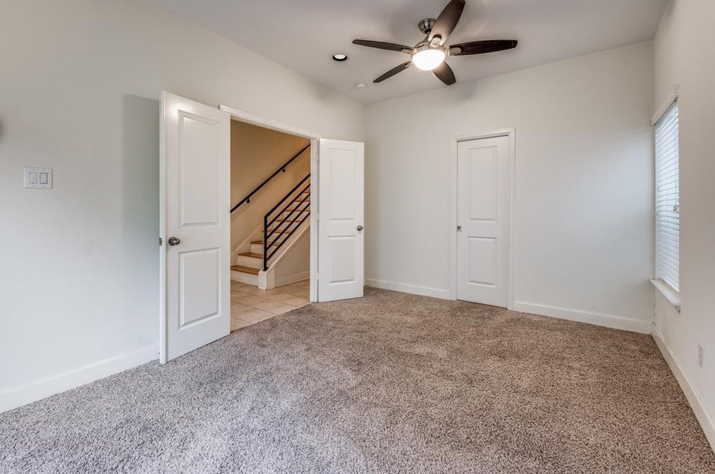 2742 Clay St, Houston TX  77003-4519 exterior