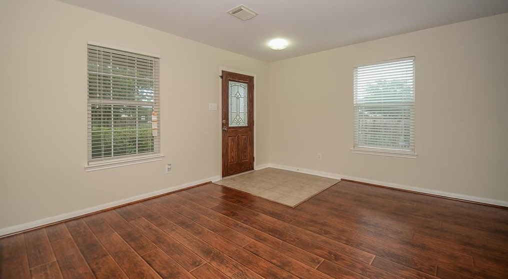9403 Coatsworth Dr, Sugar Land TX  77498-7637 exterior