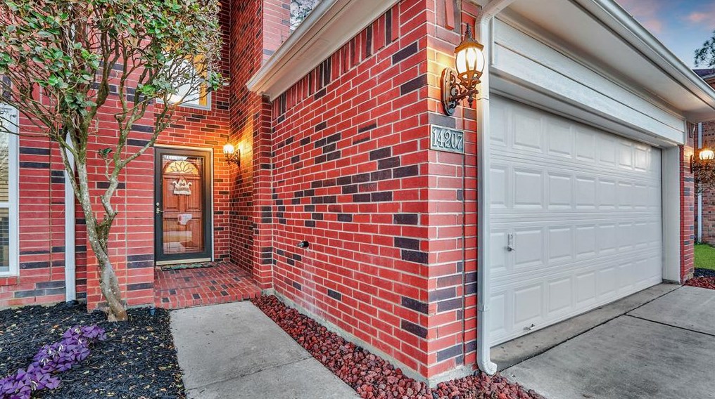 14207 Cypress Falls Dr, Cypress, TX 77429-1994