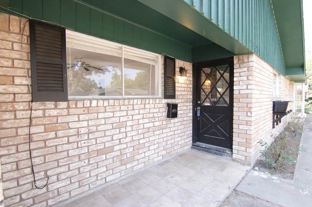 9603 Vogue Ln, Houston, TX 77080