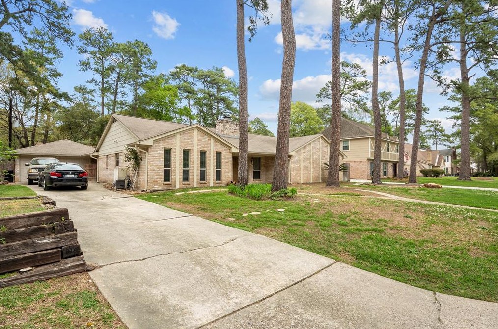5222 Ashmere Ln, Spring, TX 77379-8004