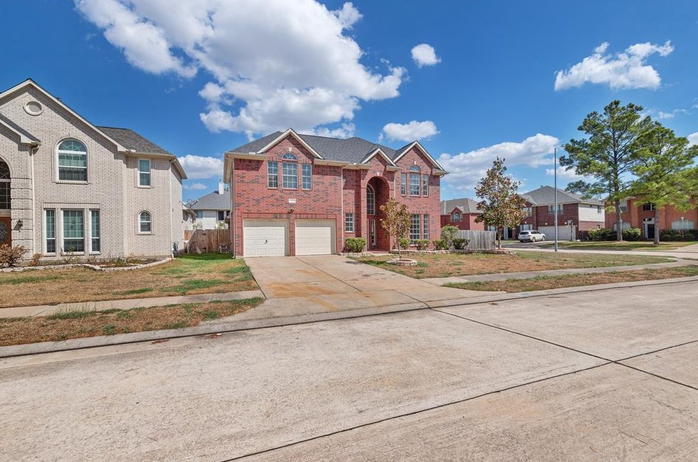 11319 Ashford Pond Dr, Sugar Land, TX 77478-6149