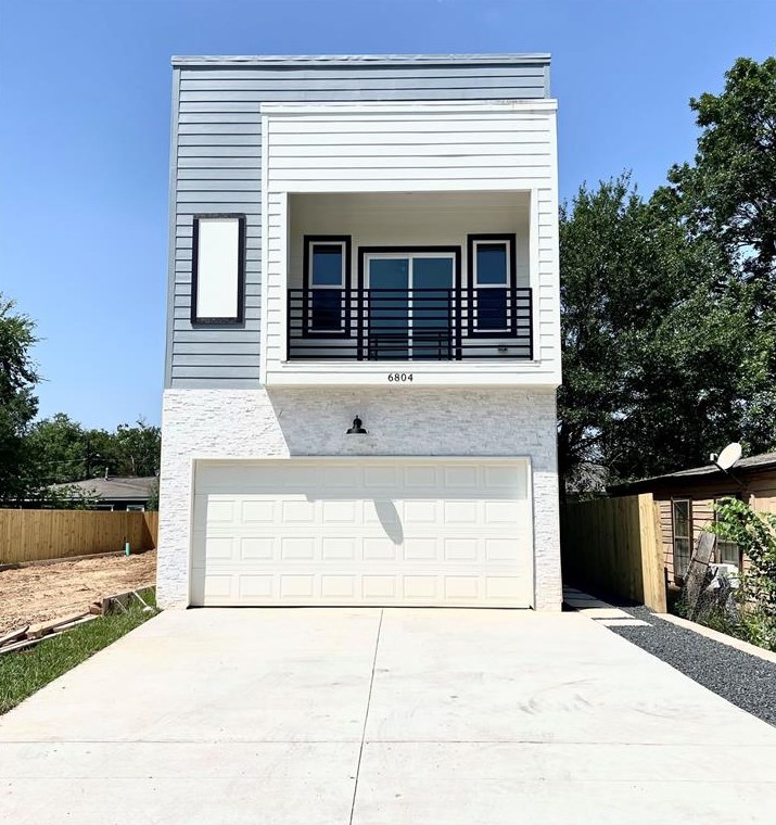 6804 Foster St, Houston, TX 77021