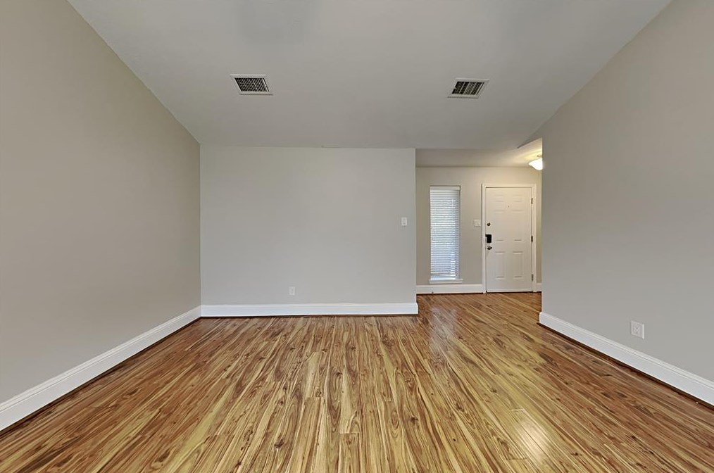 13607 Stonehenge Dr, Sugar Land, TX 77498