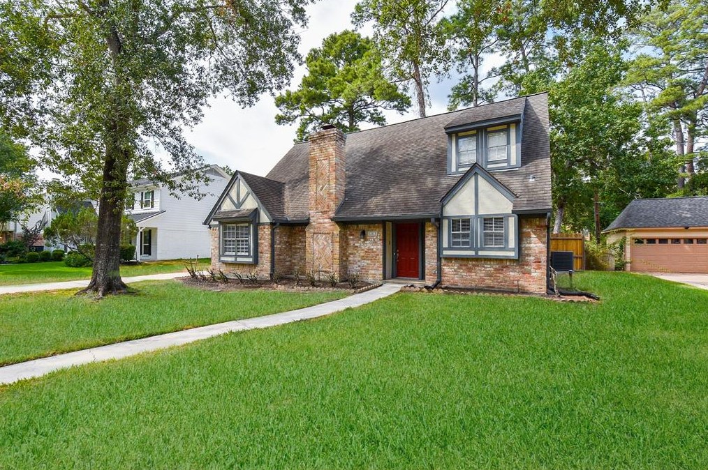 14619 Ravenhurst Ln, Houston, TX 77070