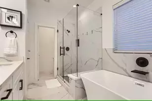 1528 Chestnut St, Houston, TX 77009 - Photo 14