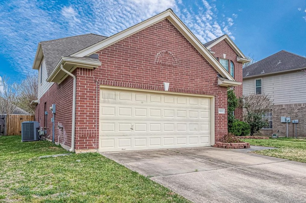 11022 Sentry Ct, Houston TX  77065-5217 exterior