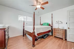 508 Neyland St, Houston, TX 77022 - Photo 20