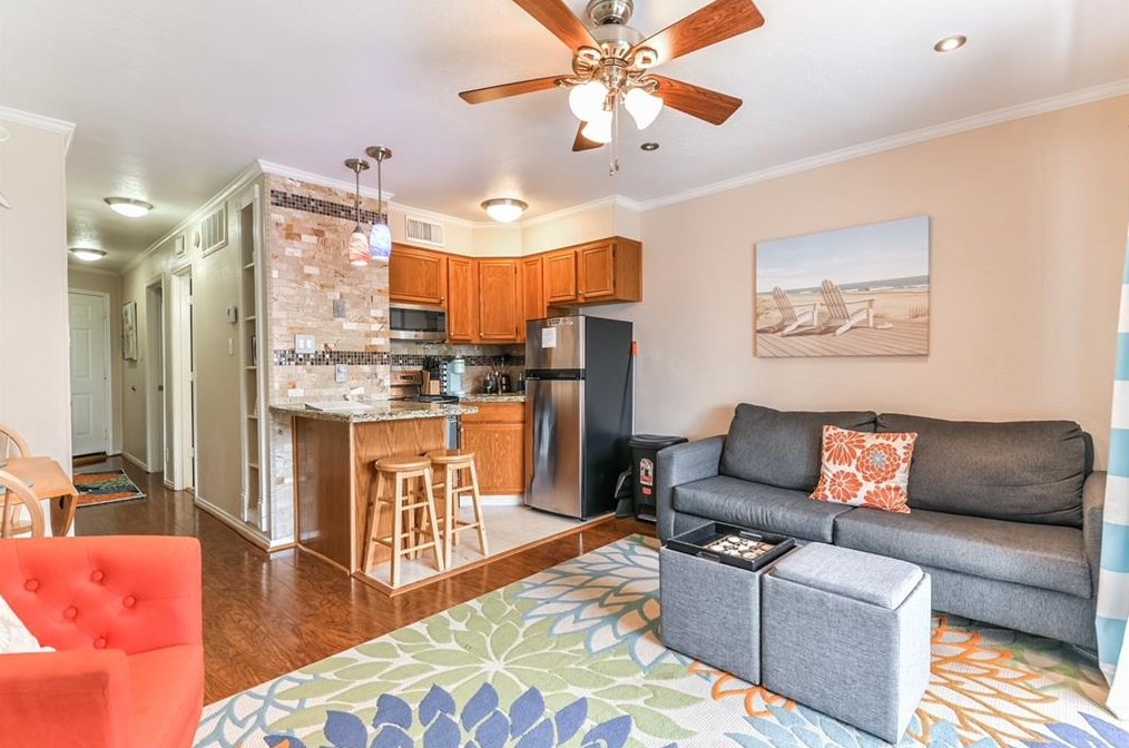 6102 Seawall Blvd #191, Galveston, TX 77551