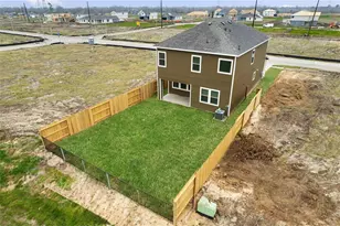 6434 Downey Ln, Rosharon, TX 77583 - Photo 2