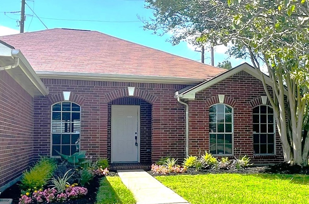 17043 Gleneviss Dr, Houston, TX 77084