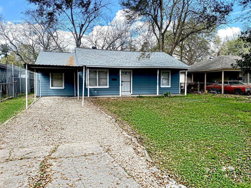 4809 Alvin St, Houston, TX 77033