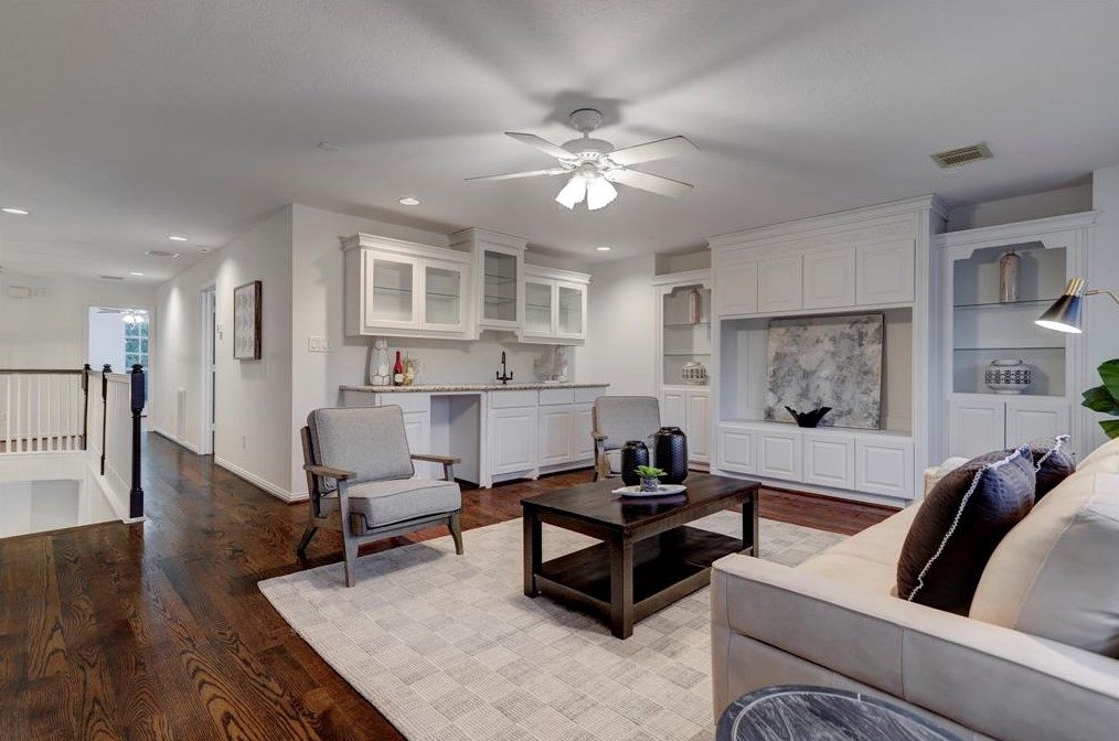 6703 College, Houston TX  77017-7016 exterior