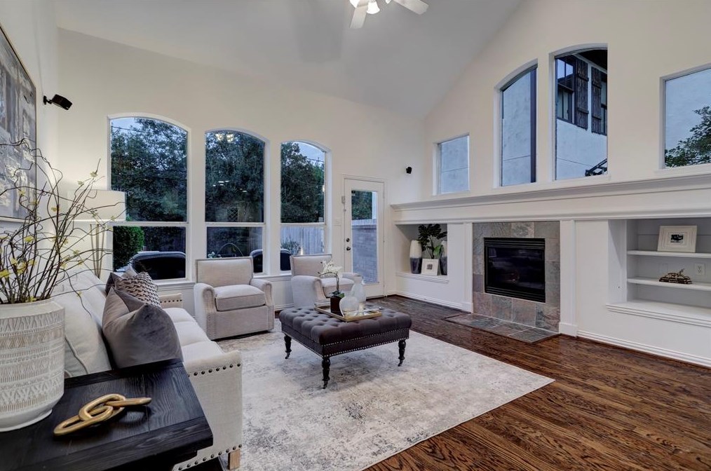 6703 College, Houston TX  77017-7016 exterior
