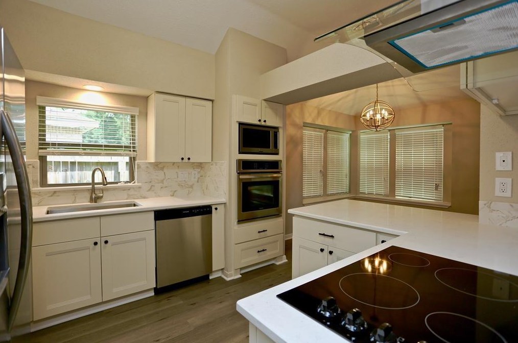 5410 Shady Gardens Dr, Humble, TX 77339