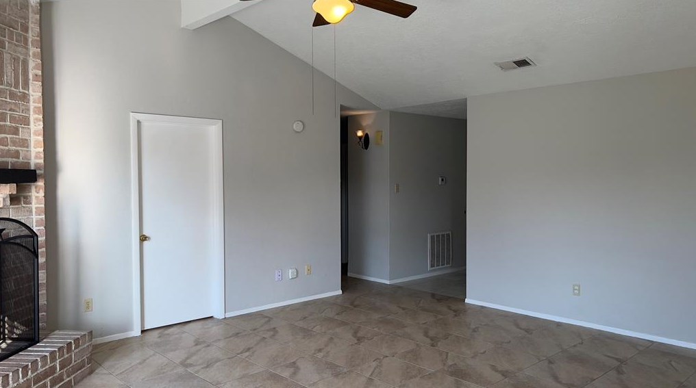 4627 Tealgate Dr, Spring TX  77373-8541 exterior